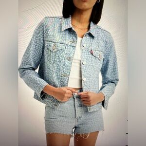 Levi’s Trucker  size L